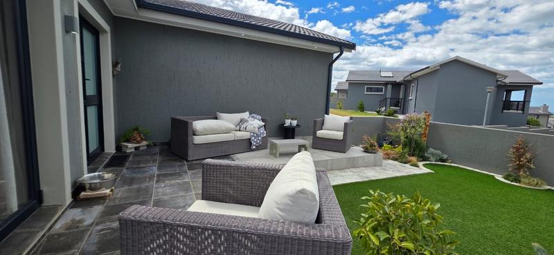 2 Bedroom Property for Sale in Tergniet Western Cape